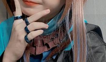 理珠酱最新写真，Umeko J这次又玩了什么小把戏呢？
